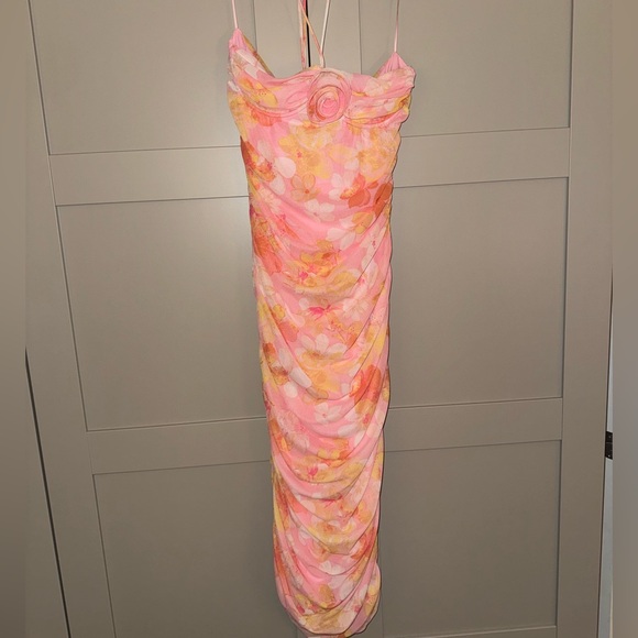 Dresses & Skirts - FSN KRISTEN DRESS NWT